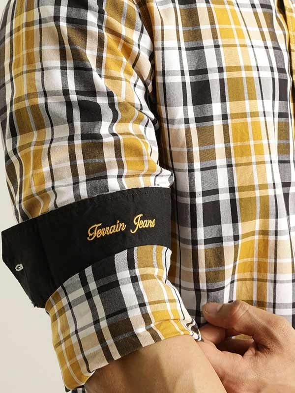 Indian Terrain Men Checkered Multicolor Shirt